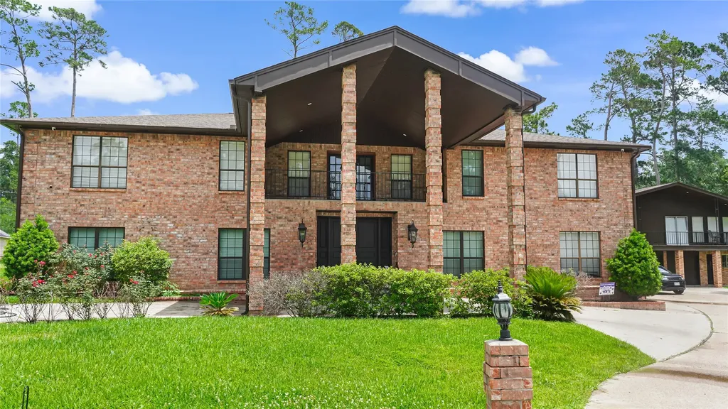 14464 Charred Oaks Drive Willis TX 77318