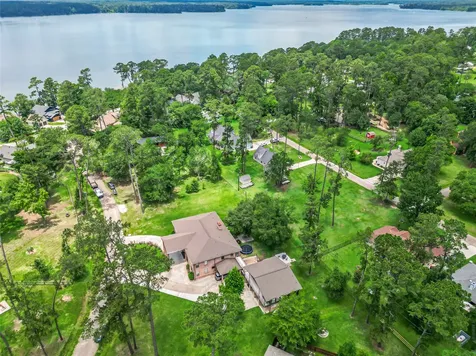 14464 Charred Oaks Drive Willis TX 77318