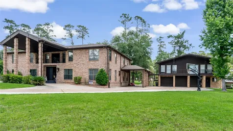 14464 Charred Oaks Drive Willis TX 77318