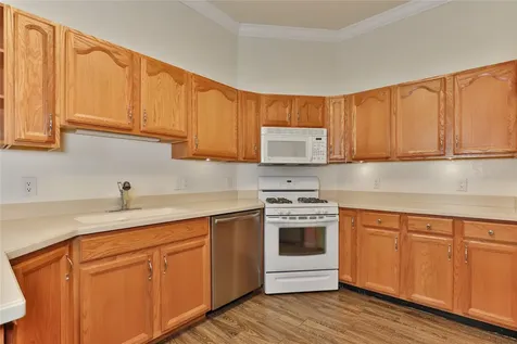 248 Wentworth Drive West Columbia TX 77486