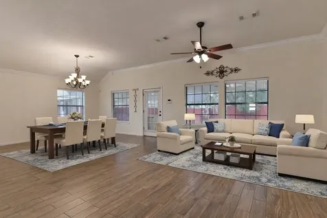 248 Wentworth Drive West Columbia TX 77486