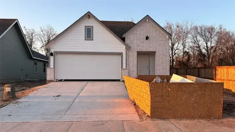 2313 White Wing Navasota TX 77845