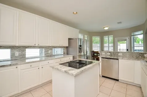 206 Wild Oak Run Houston TX 77094