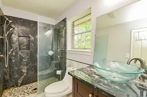 206 Wild Oak Run Houston TX 77094