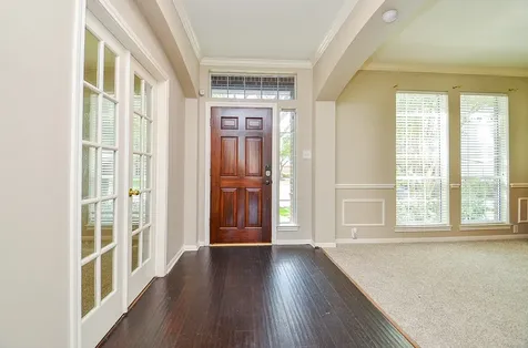 206 Wild Oak Run Houston TX 77094