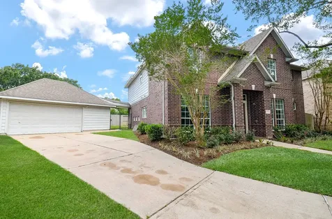 206 Wild Oak Run Houston TX 77094