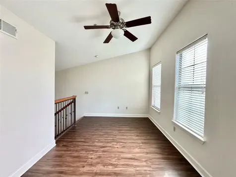 1602 Elgin Street 13 Houston TX 77004