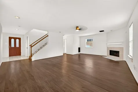 8839 Aspen Meadow Drive Houston TX 77071