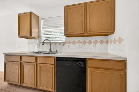 8839 Aspen Meadow Drive Houston TX 77071
