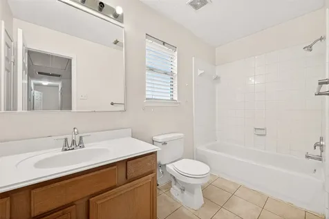 8839 Aspen Meadow Drive Houston TX 77071