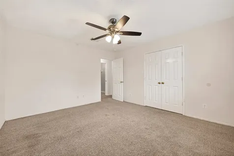 8839 Aspen Meadow Drive Houston TX 77071