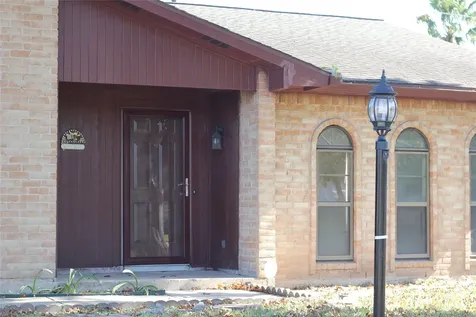 7207 Addicks Clodine Road W Houston TX 77083