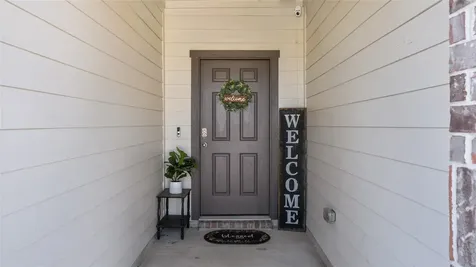 128 Barton Creek Drive Huntsville TX 77340