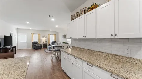 128 Barton Creek Drive Huntsville TX 77340