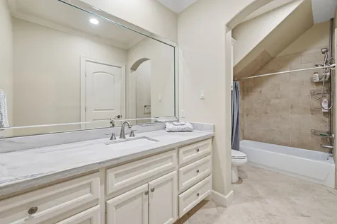 15426 Oyster Creek Lane Sugar Land TX 77478
