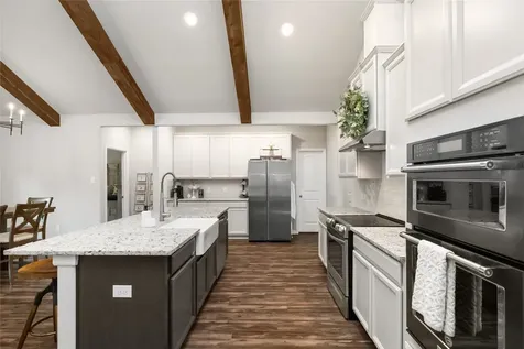 611 Meadow Crossing Crossing Magnolia TX 77355