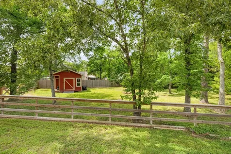 611 Meadow Crossing Crossing Magnolia TX 77355