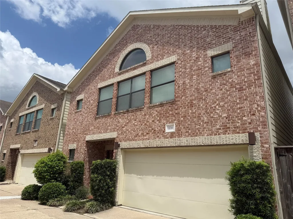 3716 Main Plaza Drive Houston TX 77025