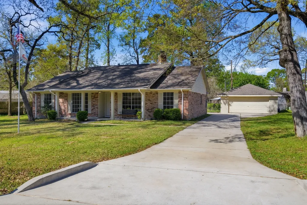 24715 Glen Loch Drive Spring TX 77380
