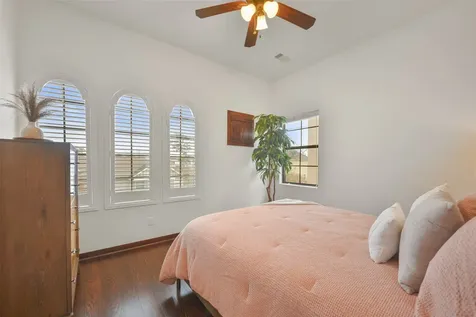 2601 Bevis Street B Houston TX 77008