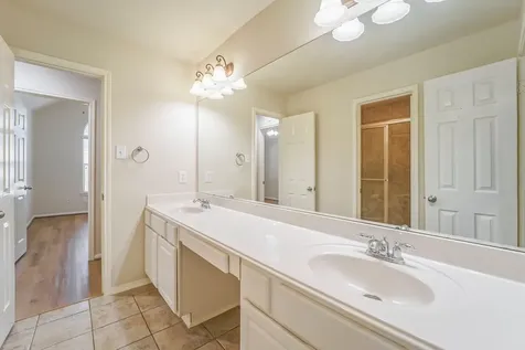 5807 Horseshoe Falls Missouri City TX 77459