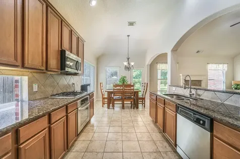 5807 Horseshoe Falls Missouri City TX 77459