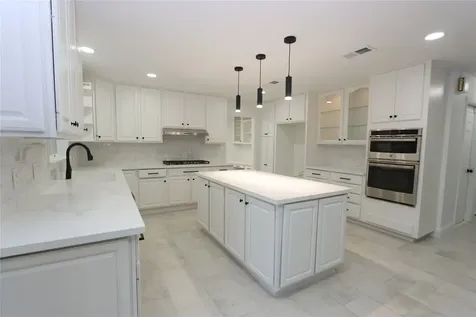 4839 Mcdermed Drive Houston TX 77035