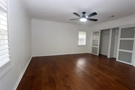 4839 Mcdermed Drive Houston TX 77035