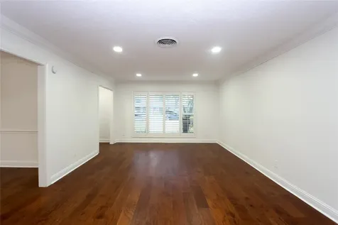 4839 Mcdermed Drive Houston TX 77035