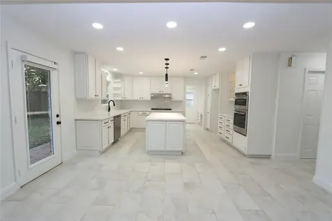 4839 Mcdermed Drive Houston TX 77035