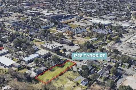 1728 Tabor Street Houston TX 77009