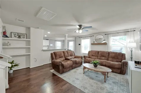 21610 Falvel Misty Drive Spring TX 77388