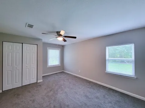 5606 Willow Glen Drive Houston TX 77033