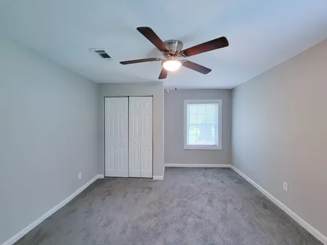 5606 Willow Glen Drive Houston TX 77033