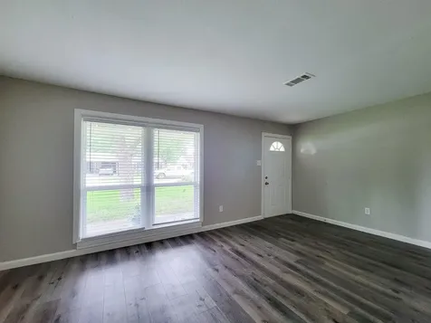 5606 Willow Glen Drive Houston TX 77033