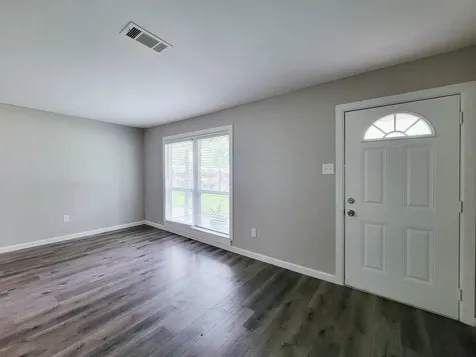 5606 Willow Glen Drive Houston TX 77033