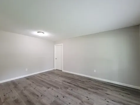 5606 Willow Glen Drive Houston TX 77033