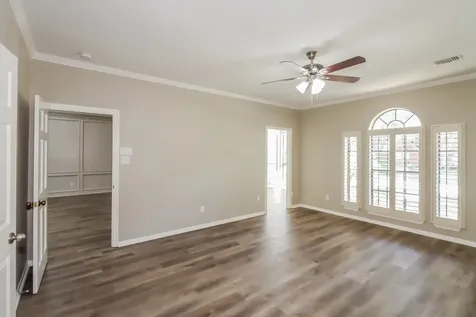 6031 Spring Creek Lane Spring TX 77379