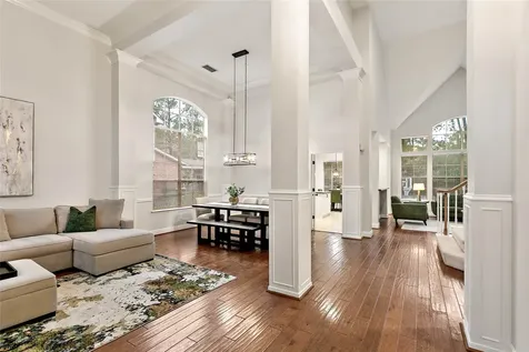 35 Larks Aire Place The Woodlands TX 77381