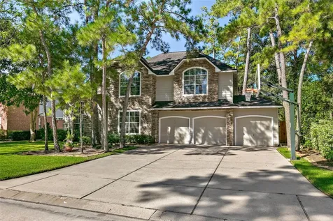 35 Larks Aire Place The Woodlands TX 77381