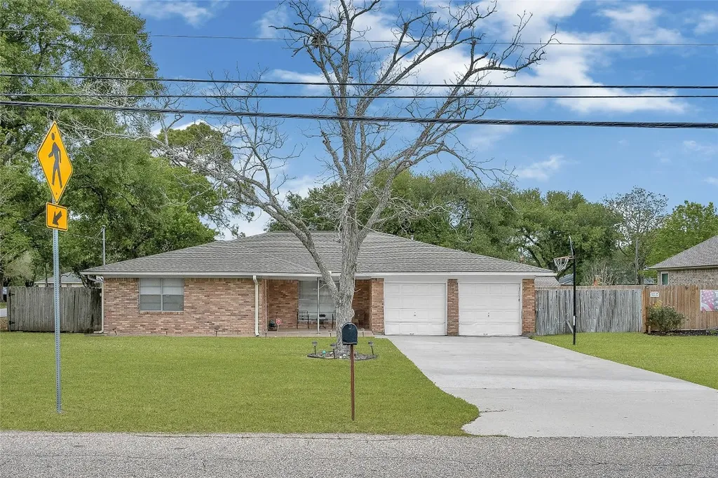 3511 Knapp Road Pearland TX 77581