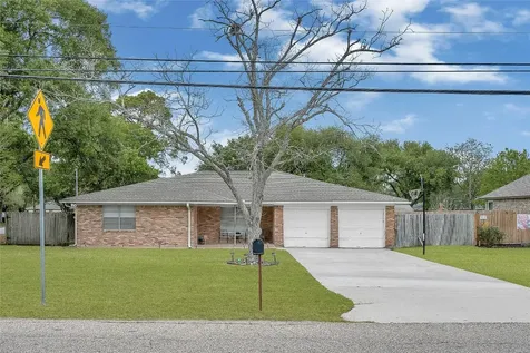 3511 Knapp Road Pearland TX 77581