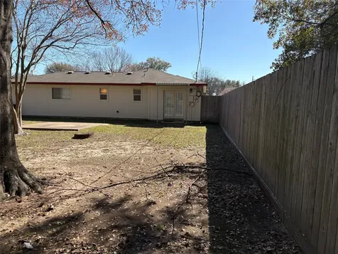 1007 Stoneleigh Court Tomball TX 77375