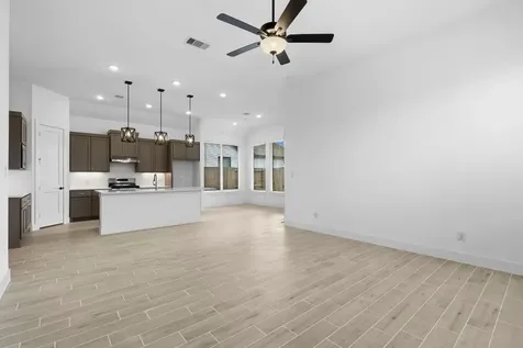 12115 Wild Bend Drive Mont Belvieu TX 77523