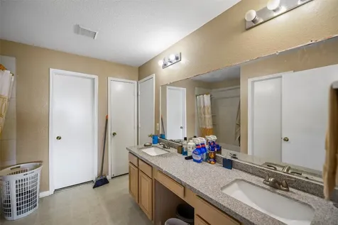 9214 Carmalee Street Houston TX 77075