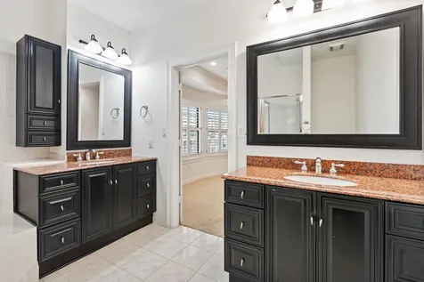 501 Detering Street Houston TX 77007