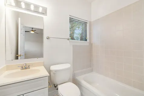 501 Detering Street Houston TX 77007