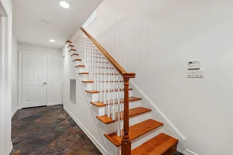 501 Detering Street Houston TX 77007