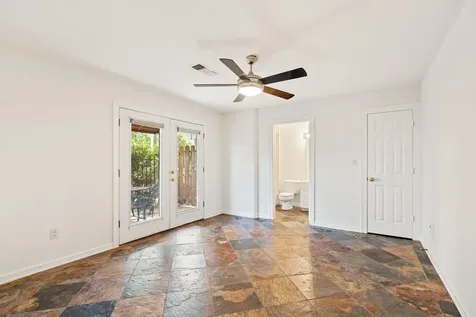 501 Detering Street Houston TX 77007