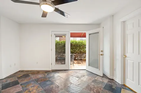 501 Detering Street Houston TX 77007